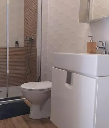 Casa vacanze Flora House 3 Minutes From Balaton *