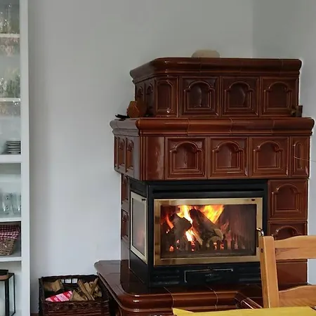 Flora House 3 Minutes From Balaton 케츨리