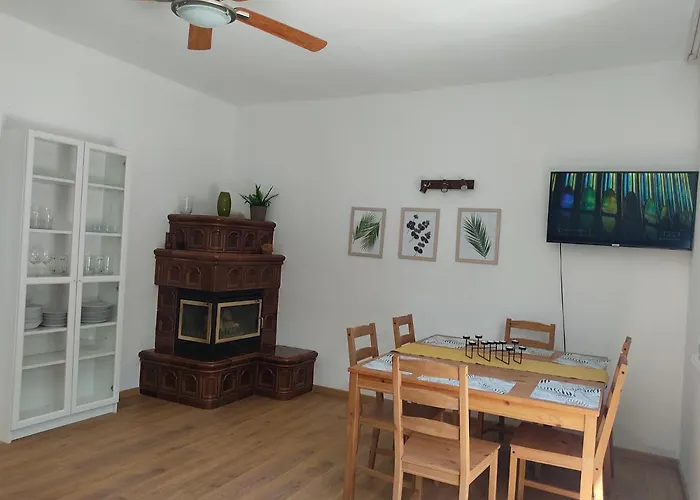 Flora House 3 Minutes From Balaton Dom wakacyjny