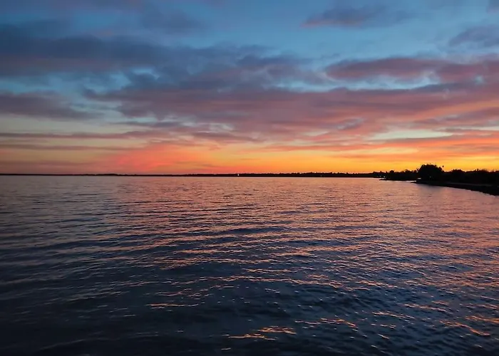 Flora House 3 Minutes From Balaton Prázdninový dům *