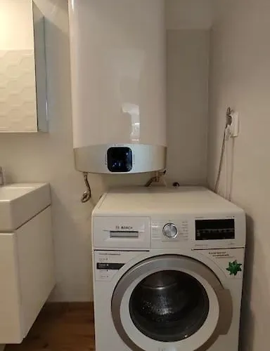 Flora House 3 Minutes From Balaton *