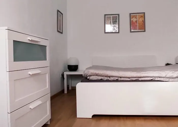 Prázdninový dům Flora House 3 Minutes From Balaton Keszthely