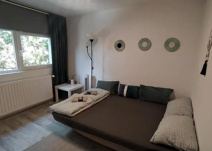 Prázdninový dům Flora House 3 Minutes From Balaton Keszthely