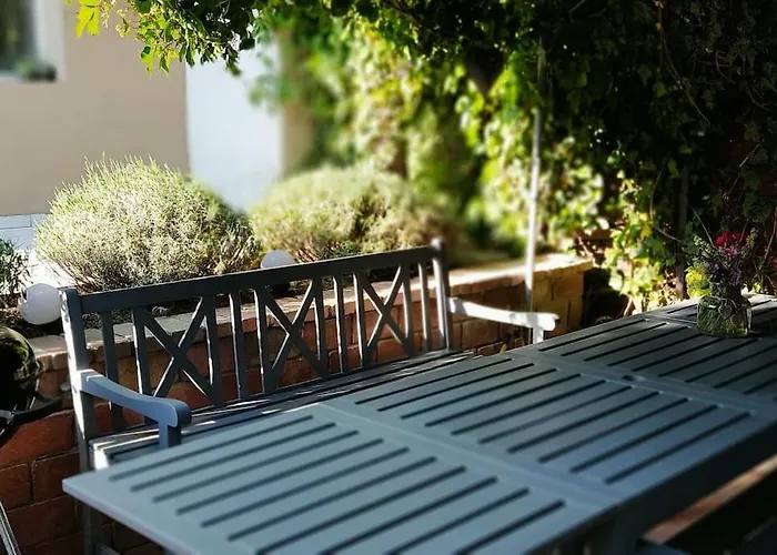 Flora House 3 Minutes From Balaton Dom wakacyjny