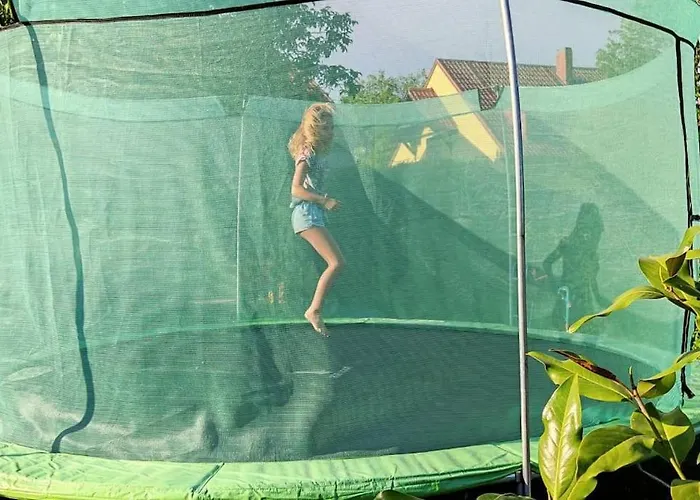 Dom wakacyjny Flora House 3 Minutes From Balaton Keszthely